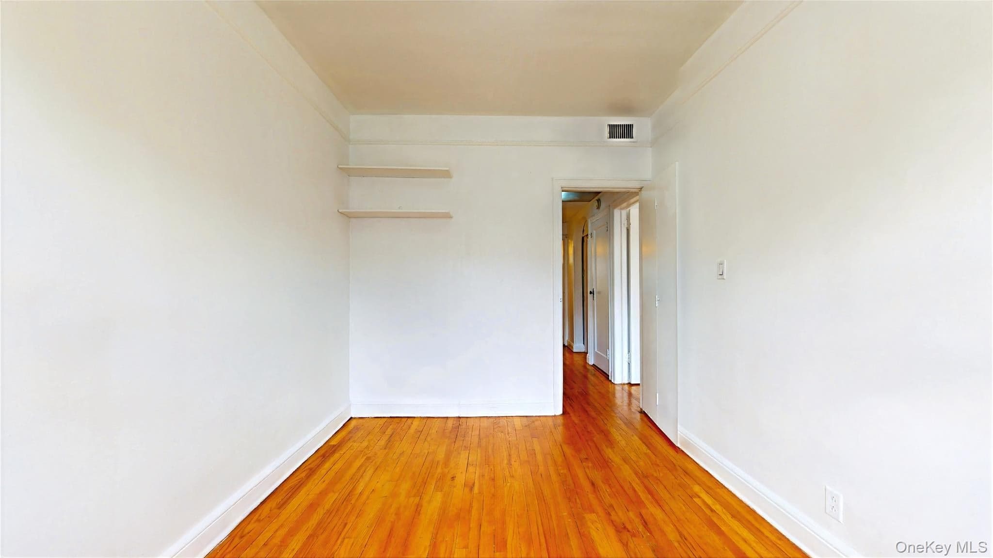 24-33 82nd Street thumbnail 21