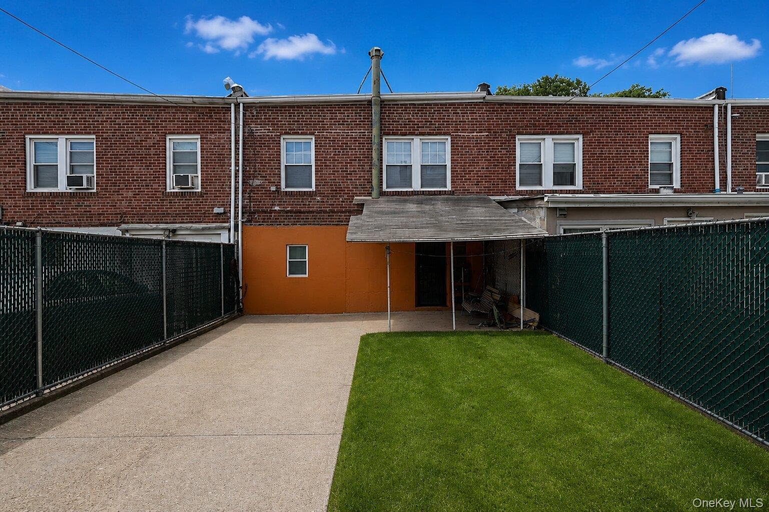 24-33 82nd Street thumbnail 32