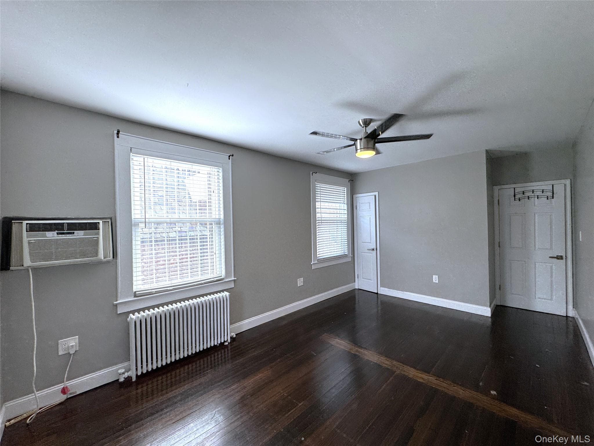 146-38 Bayside Avenue thumbnail 16