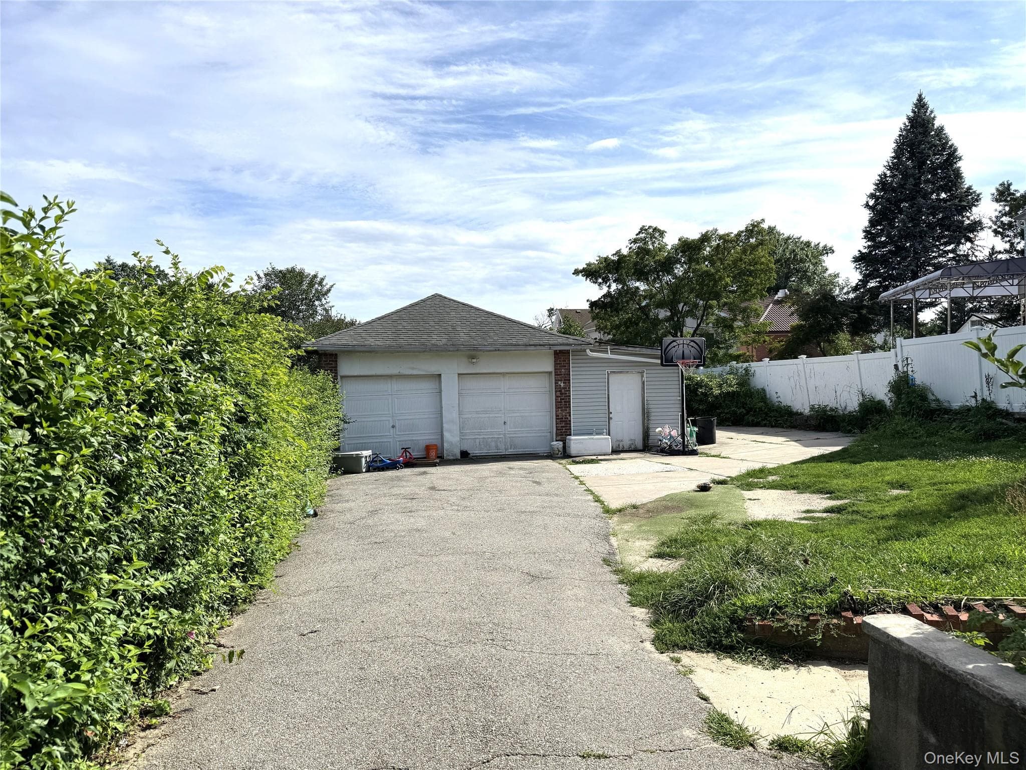 146-38 Bayside Avenue thumbnail 44