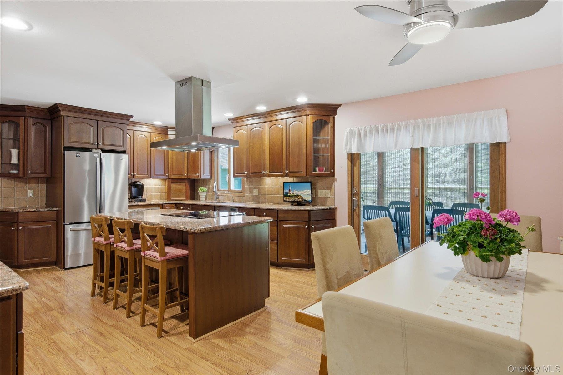 11 Mimosa Place thumbnail 4