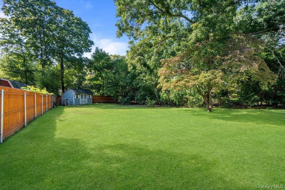 22 Half Moon Pond Road thumbnail 46