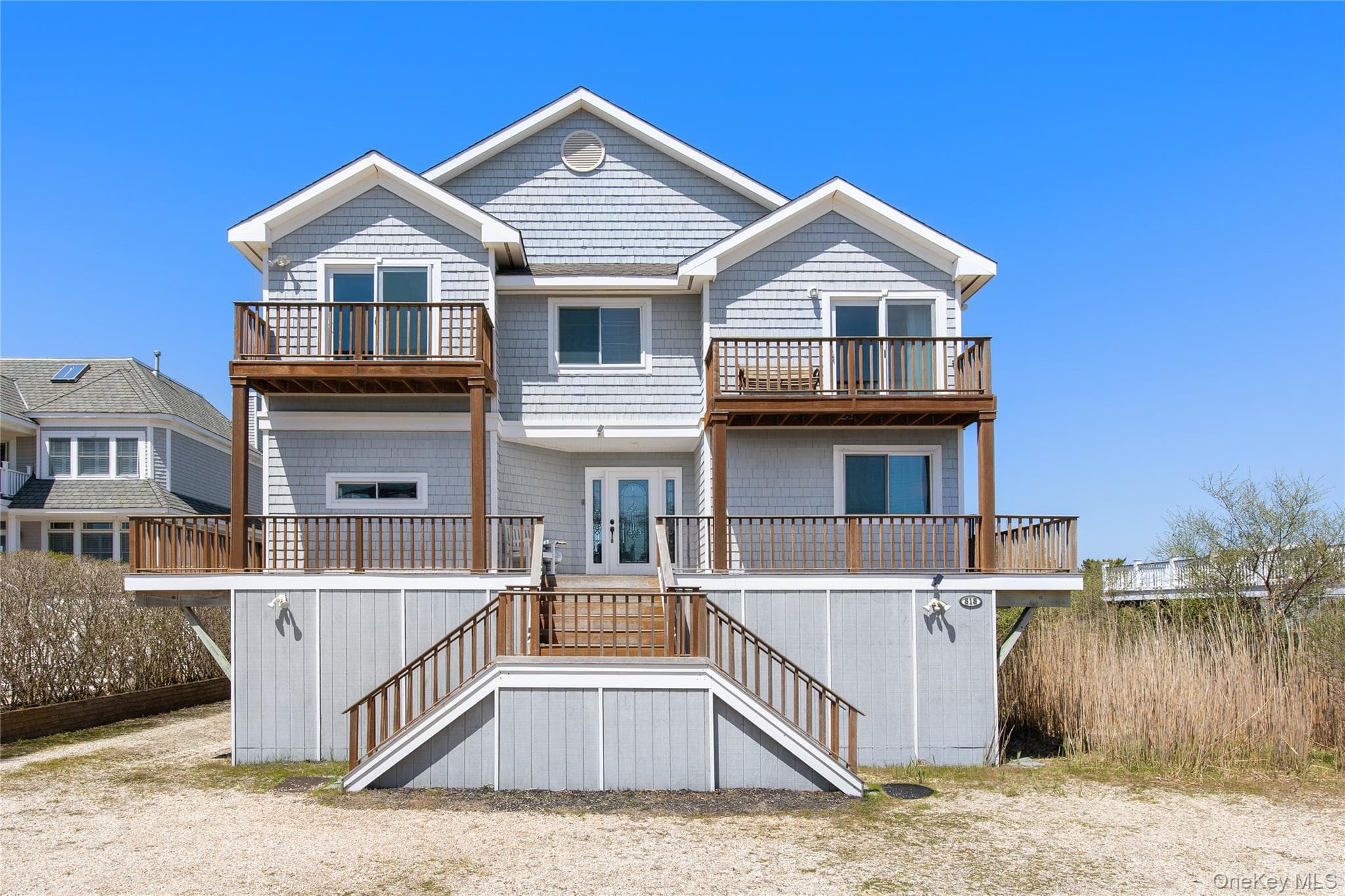 818 Dune Road thumbnail 2