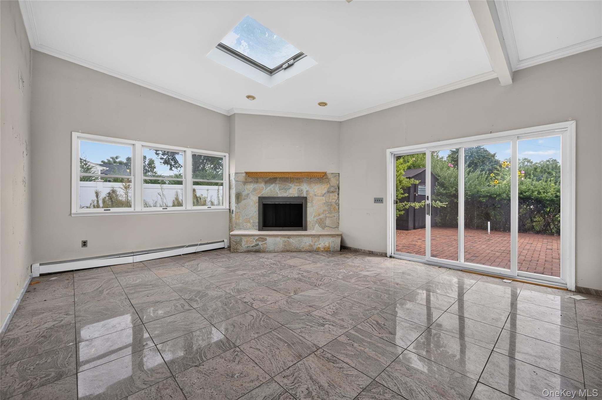 146 Longwood Avenue thumbnail 19
