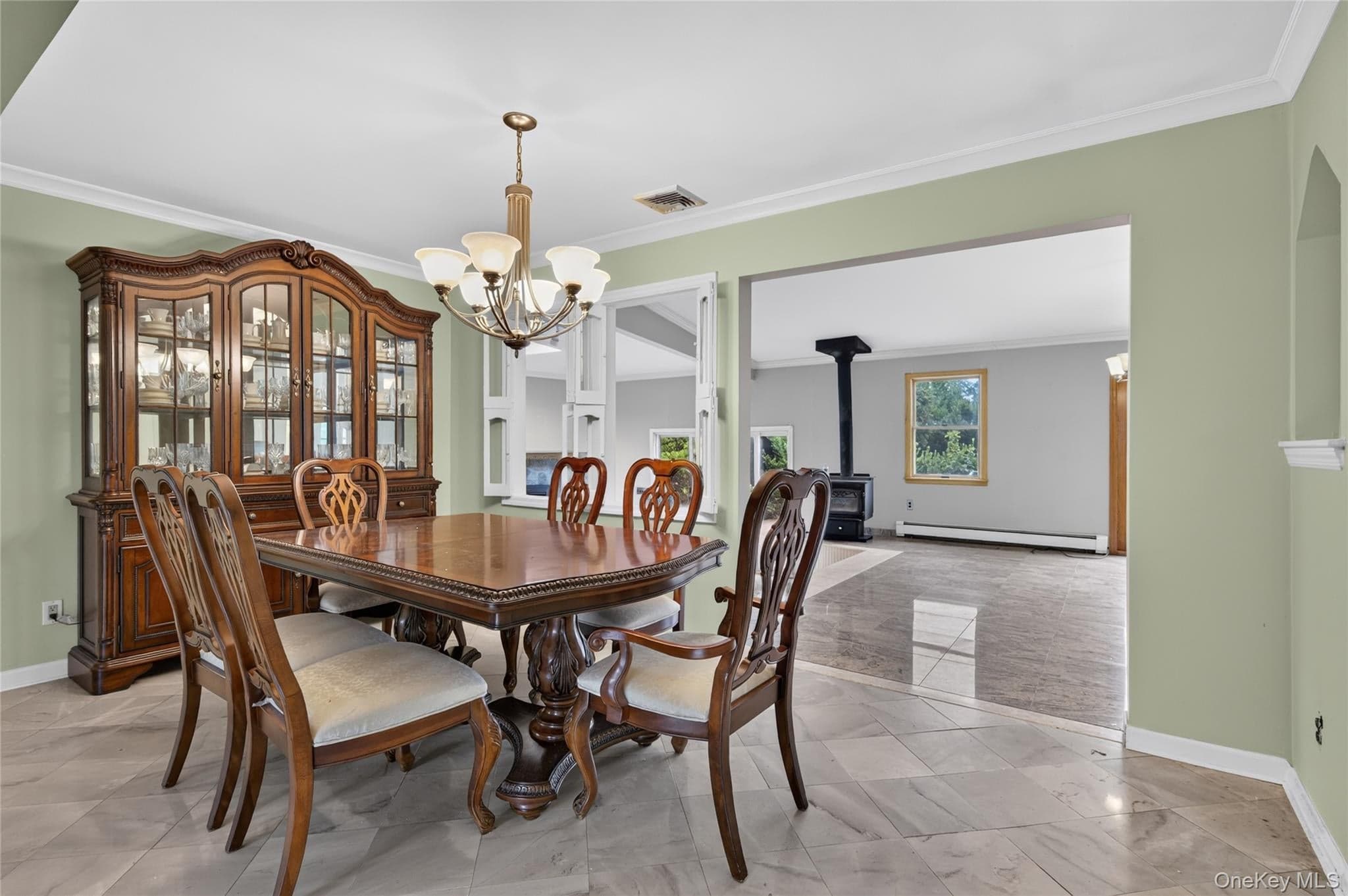146 Longwood Avenue thumbnail 9