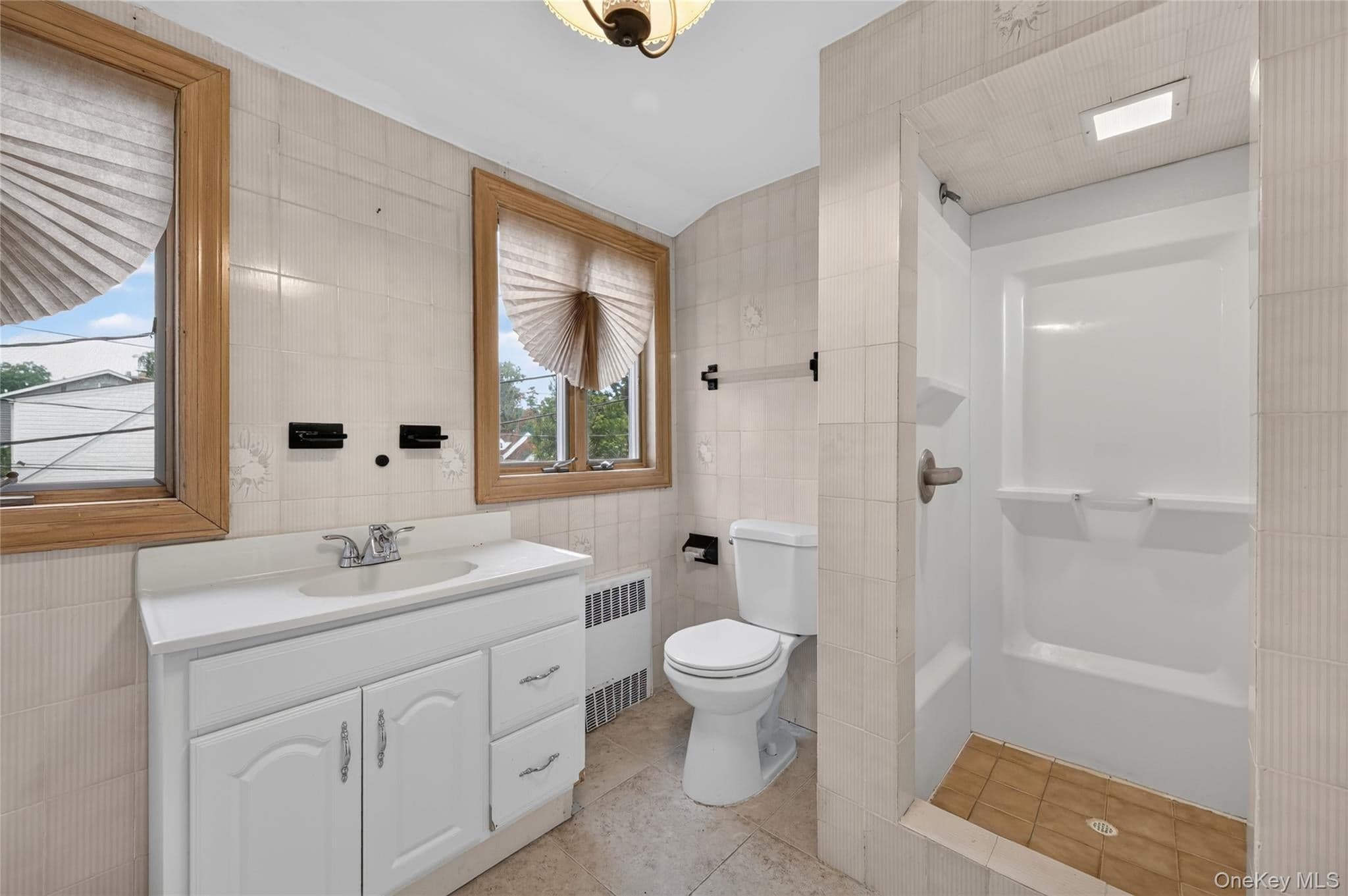 146 Longwood Avenue thumbnail 32