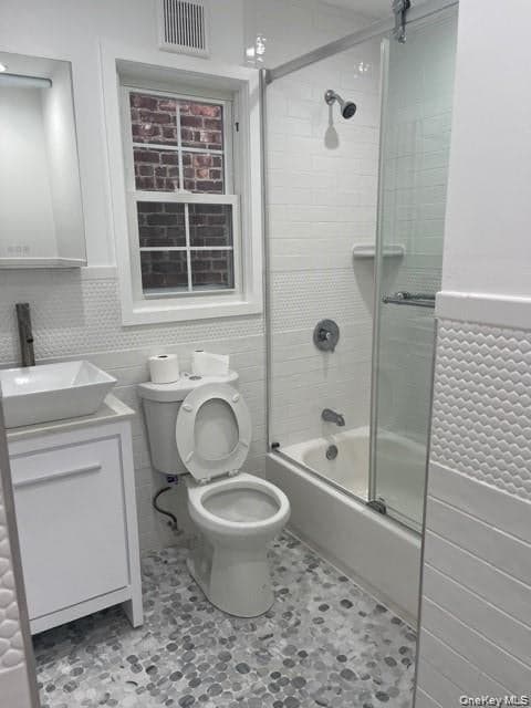235 E th Street thumbnail 14