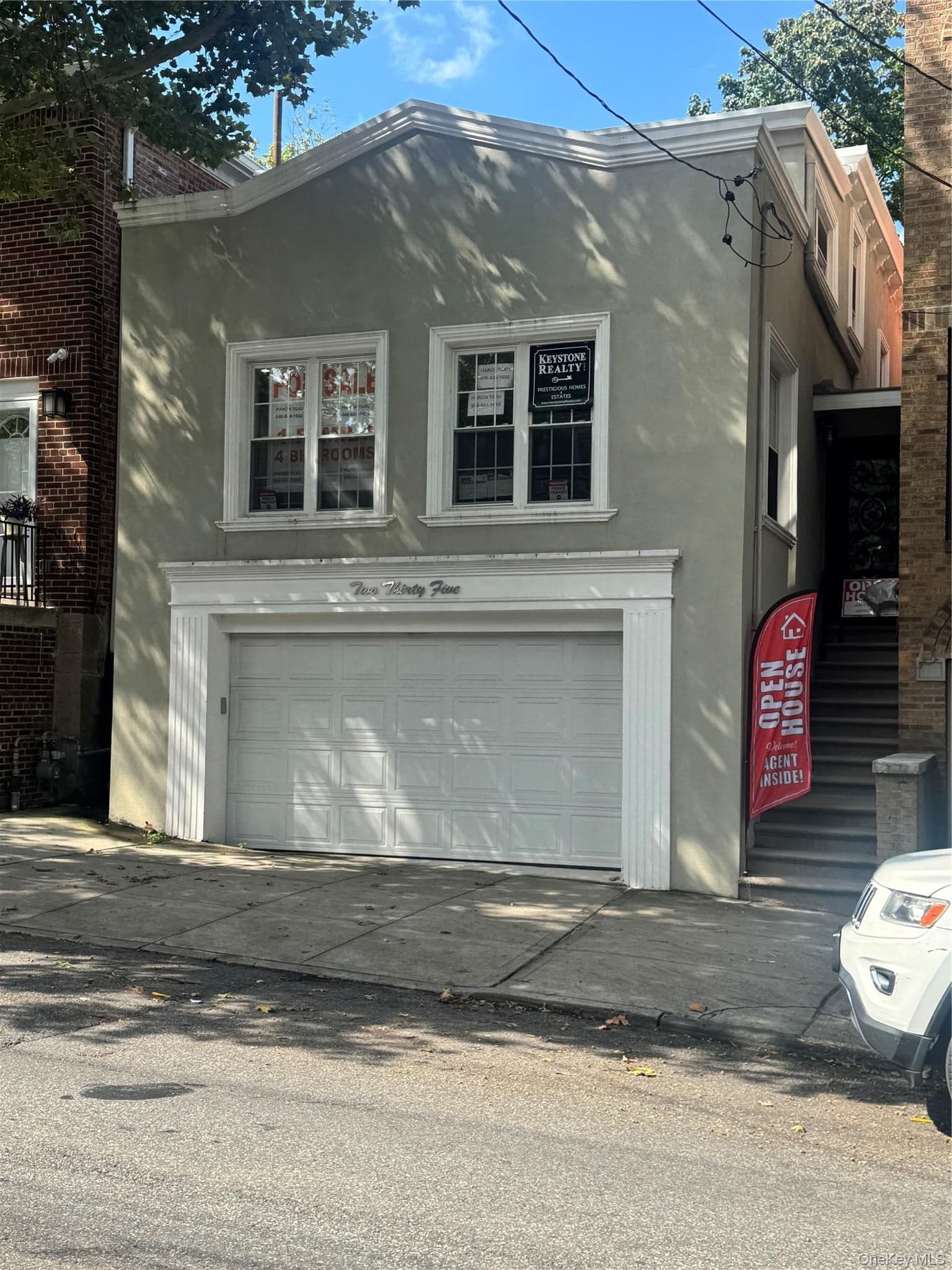 235 E th Street thumbnail 19