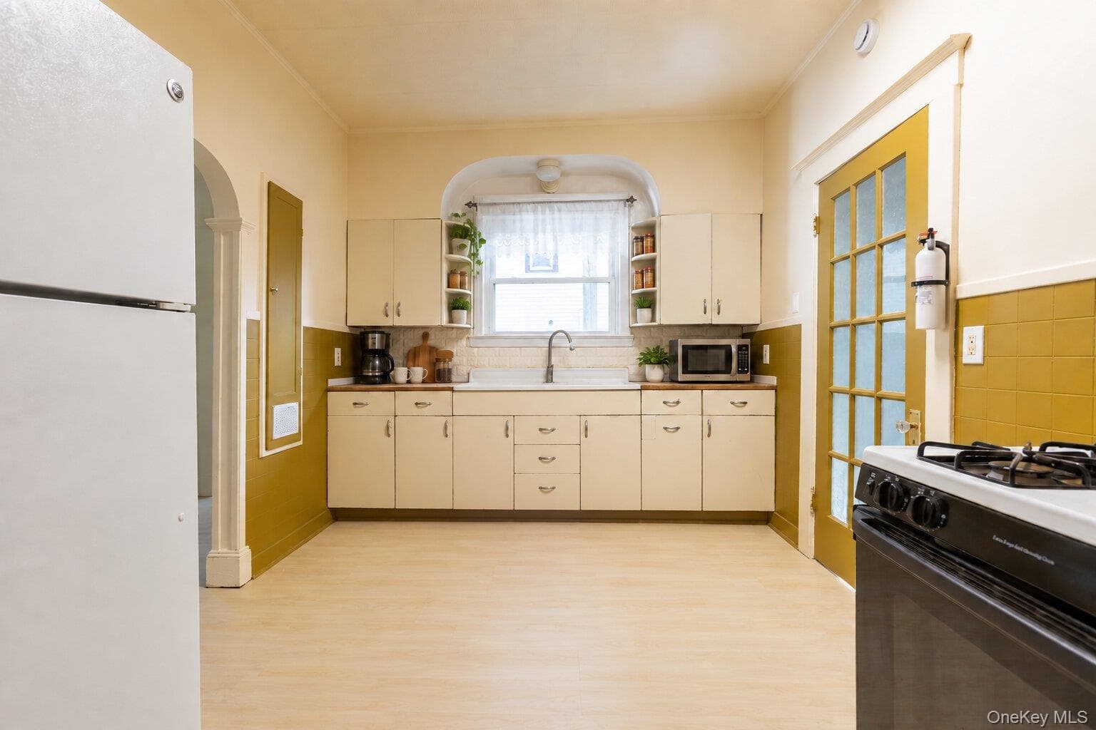 504 Tower Avenue thumbnail 20