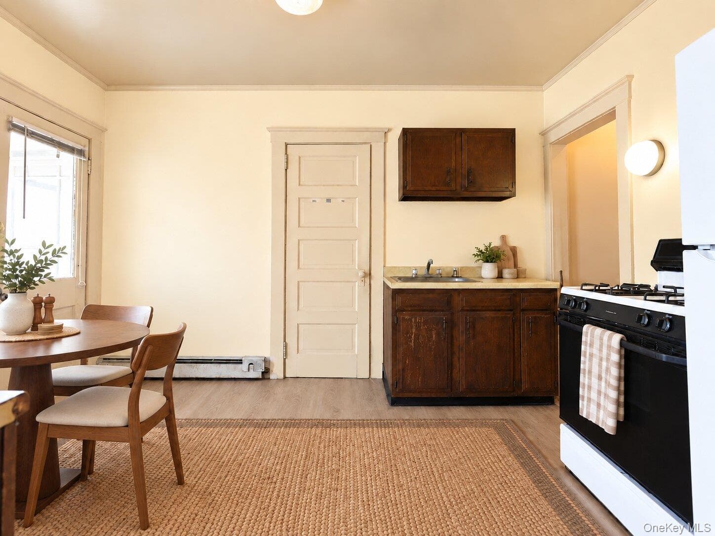504 Tower Avenue thumbnail 29