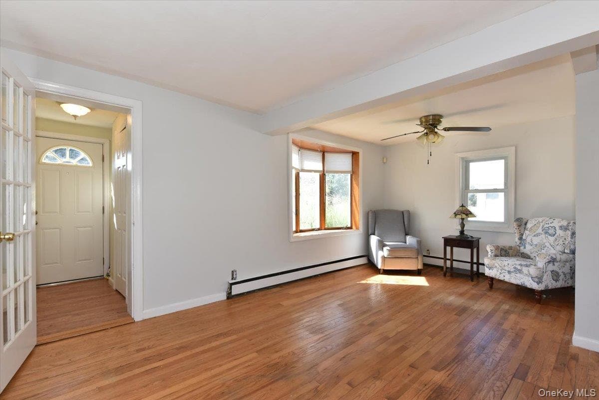 35 Montauk Drive thumbnail 8
