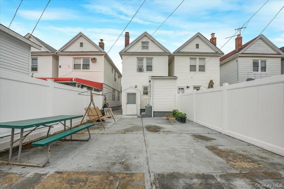108-10 107th Avenue thumbnail 23