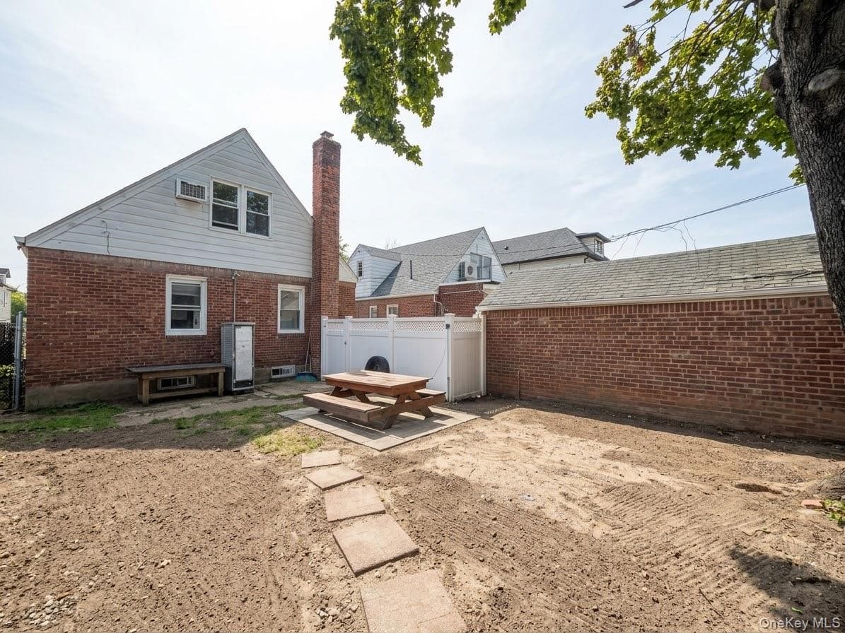 6953 183rd Street, Fresh Meadows