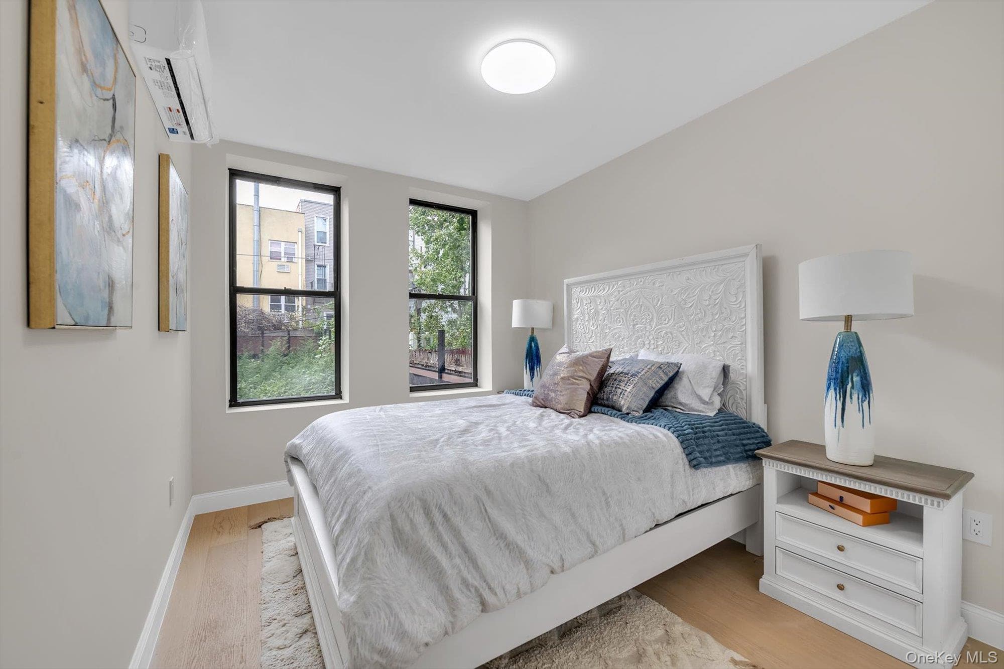 1045 Jefferson Avenue thumbnail 5