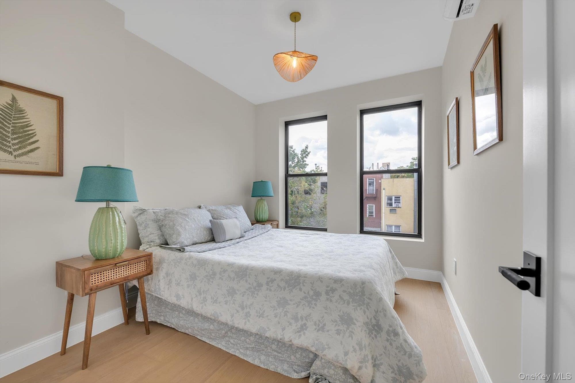 1045 Jefferson Avenue thumbnail 21