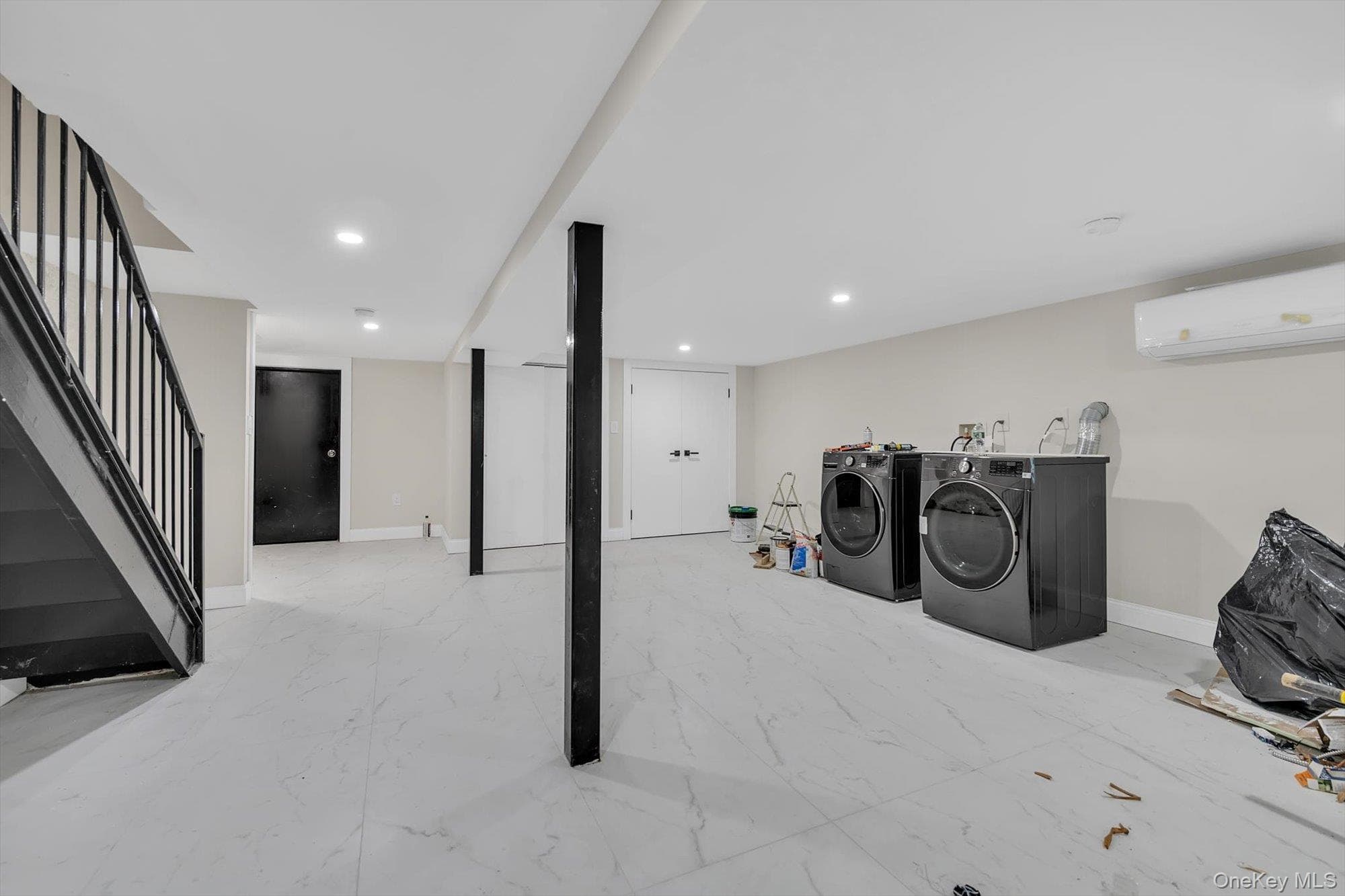 1045 Jefferson Avenue thumbnail 23