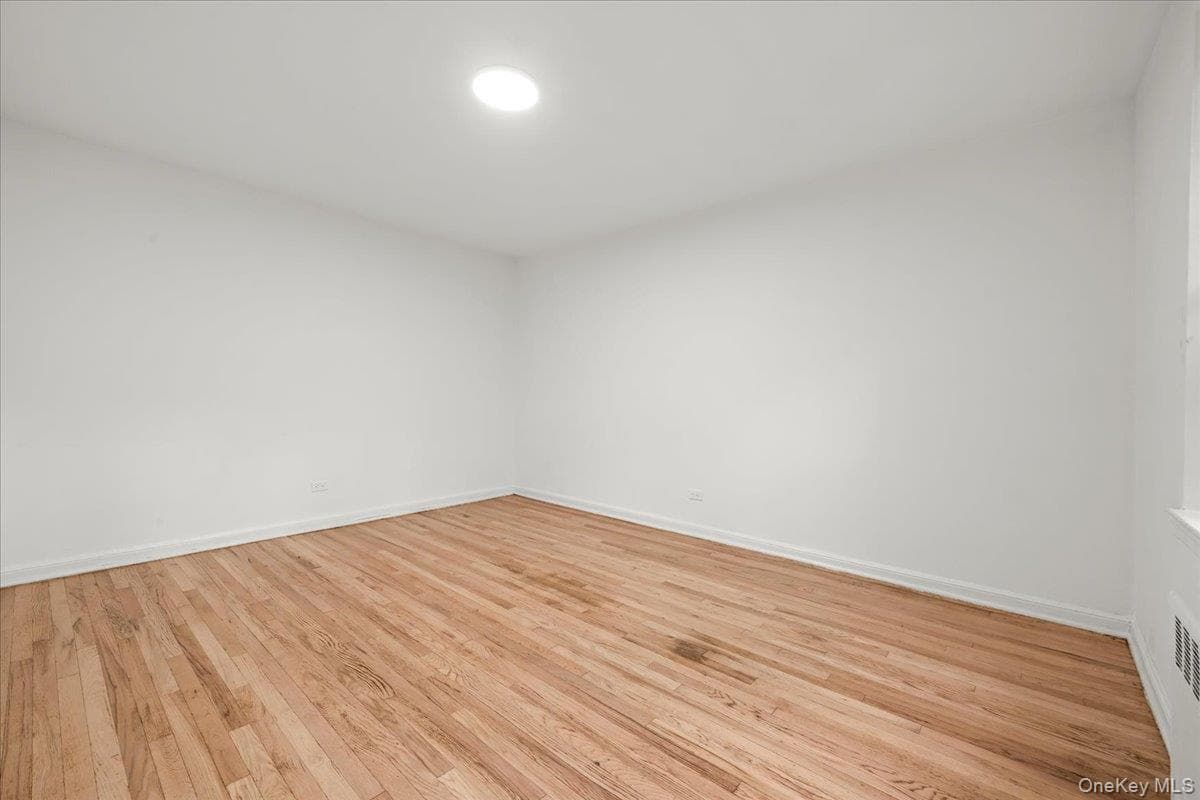 3260 Netherland Avenue Unit: 2F thumbnail 10