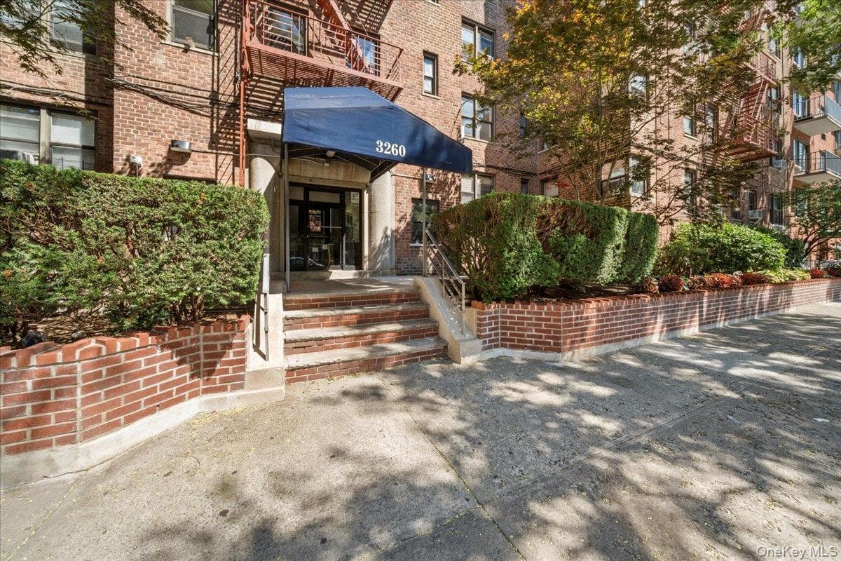 3260 Netherland Avenue Unit: 2F thumbnail 13