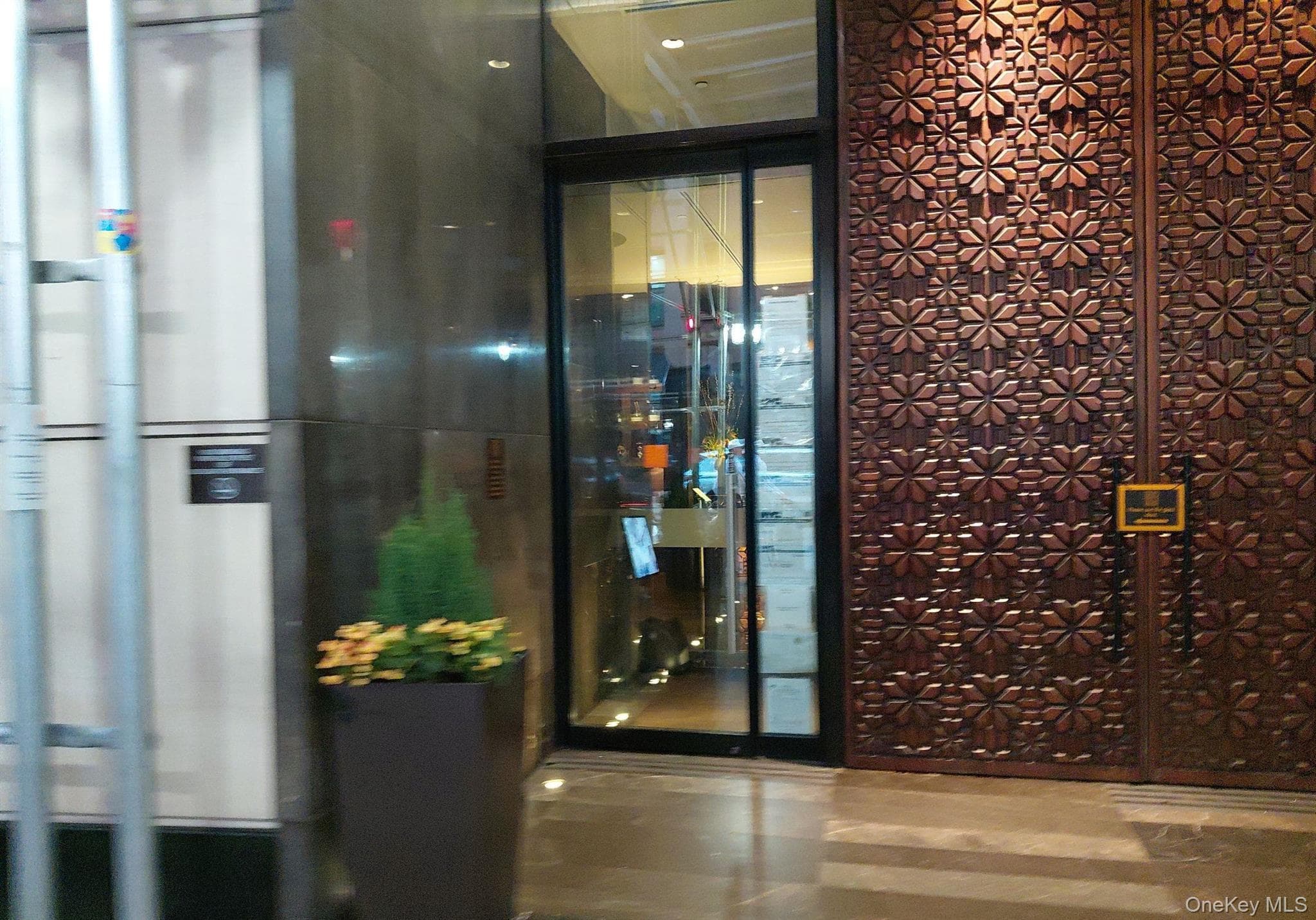 88 Greenwich Street Unit: 1122 thumbnail 3