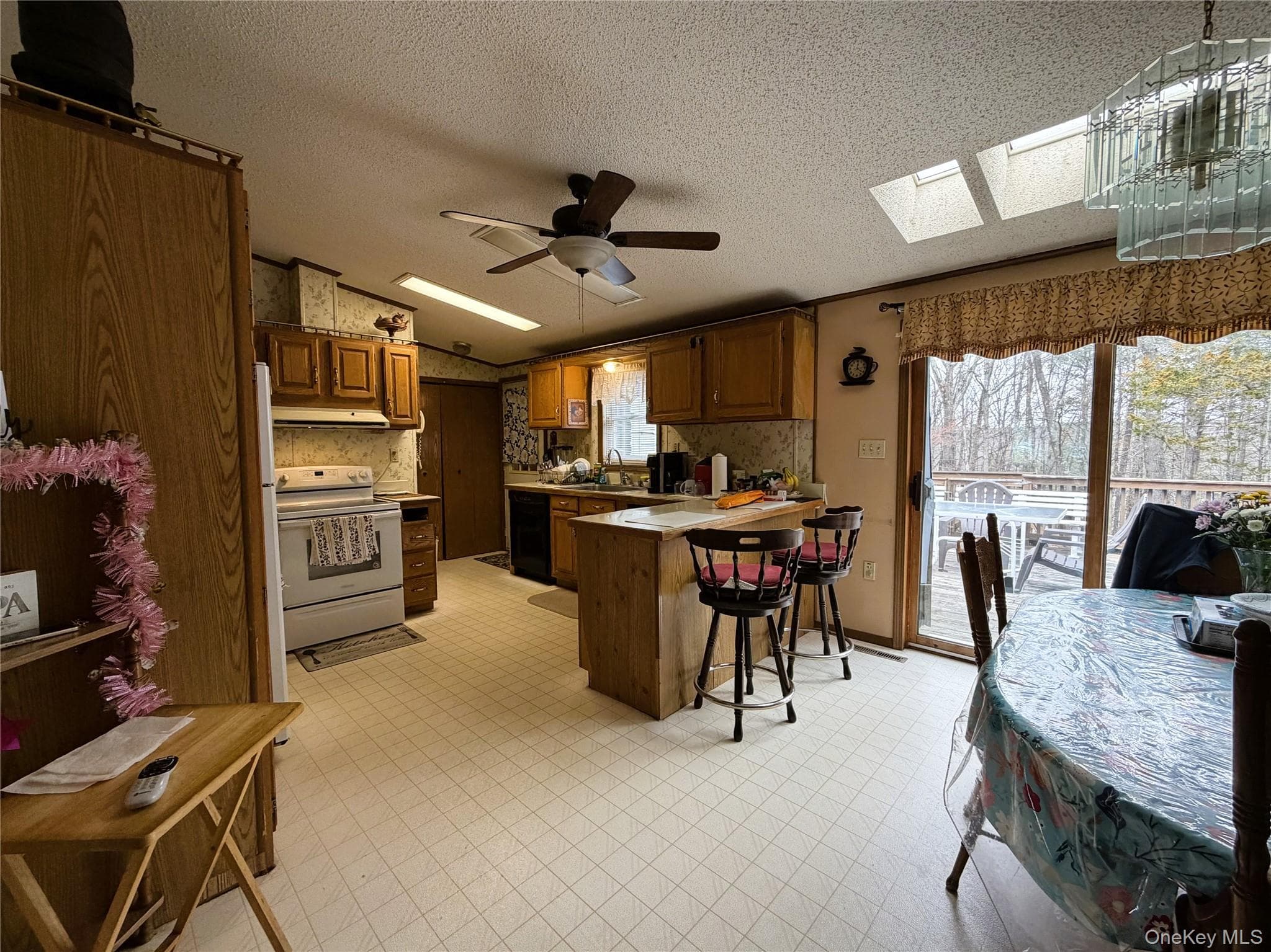164 Frank Hitchcock Road thumbnail 11