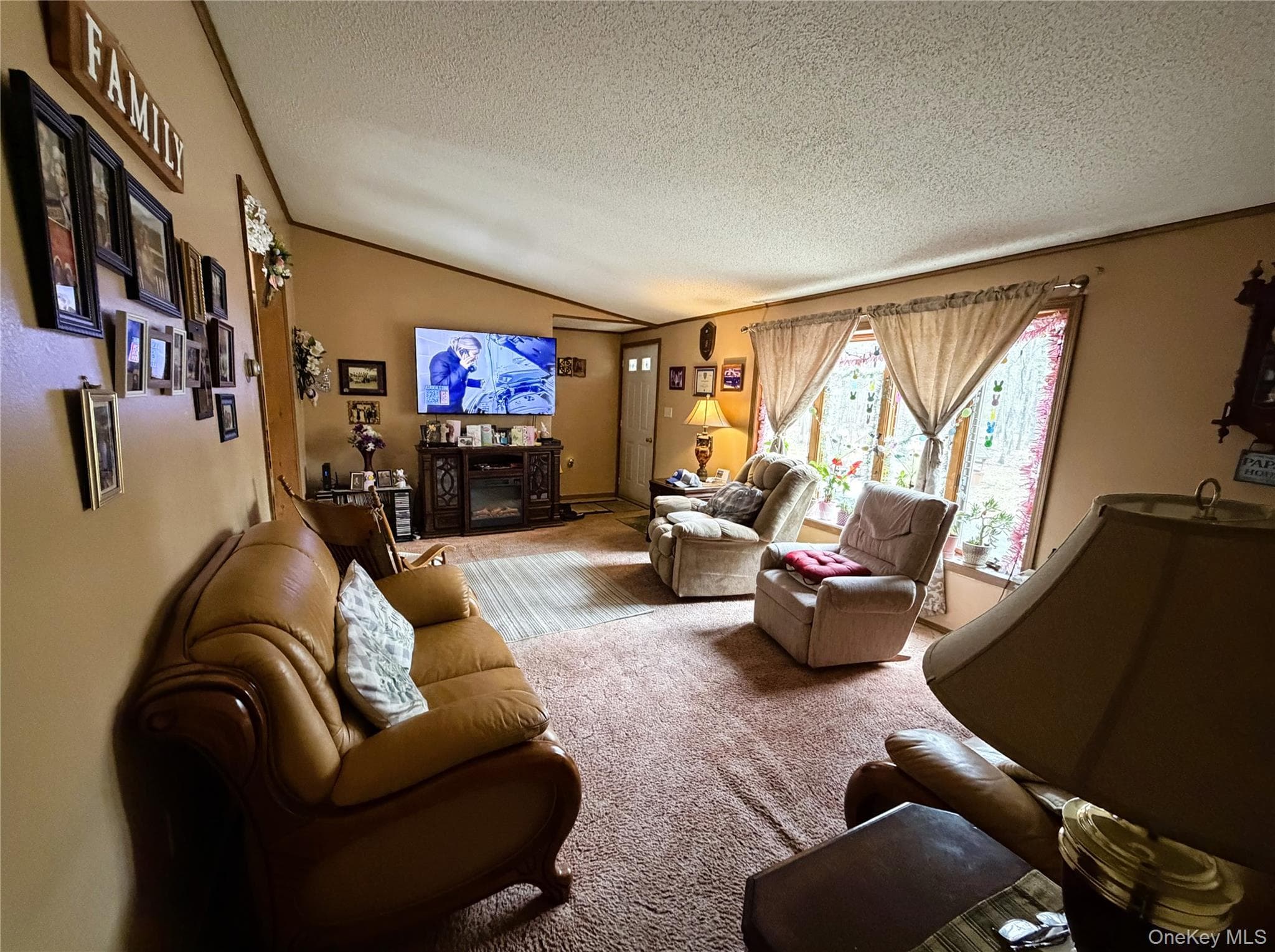 164 Frank Hitchcock Road thumbnail 10