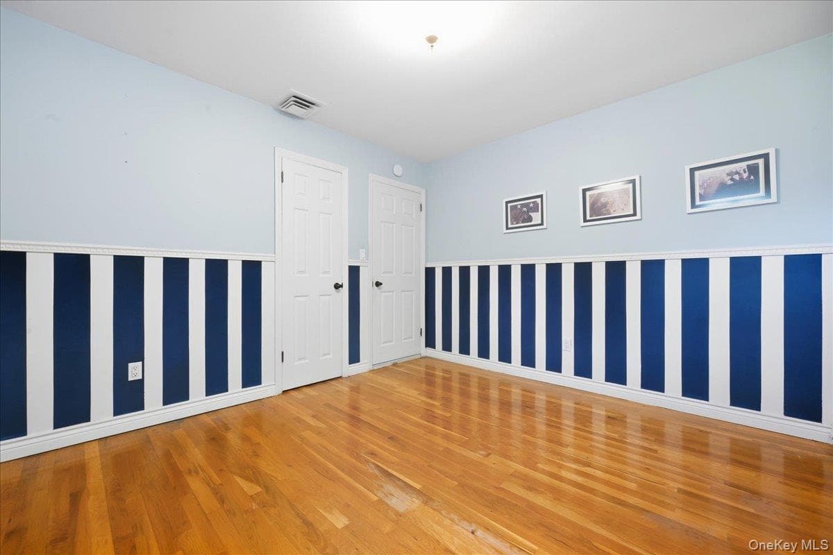 47 Royal Way thumbnail 19