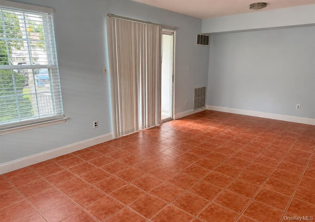 161 Fairview Circle thumbnail 3