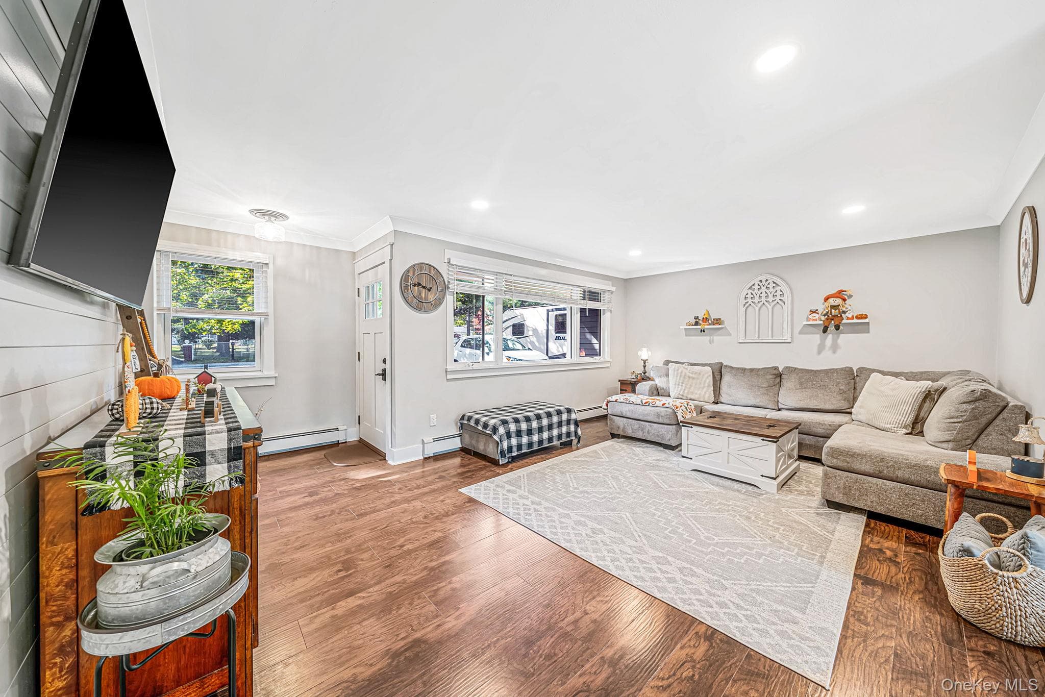 105 Raynor Road thumbnail 10