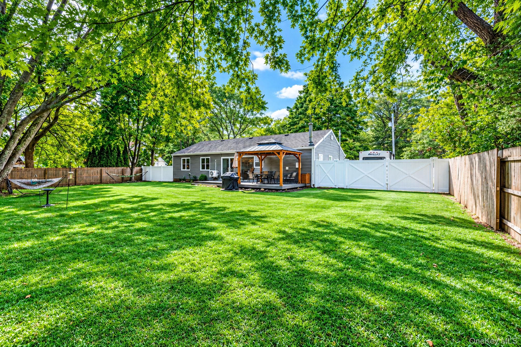 105 Raynor Road thumbnail 4
