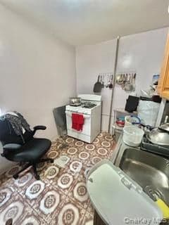 919 Avenue Saint John thumbnail 6