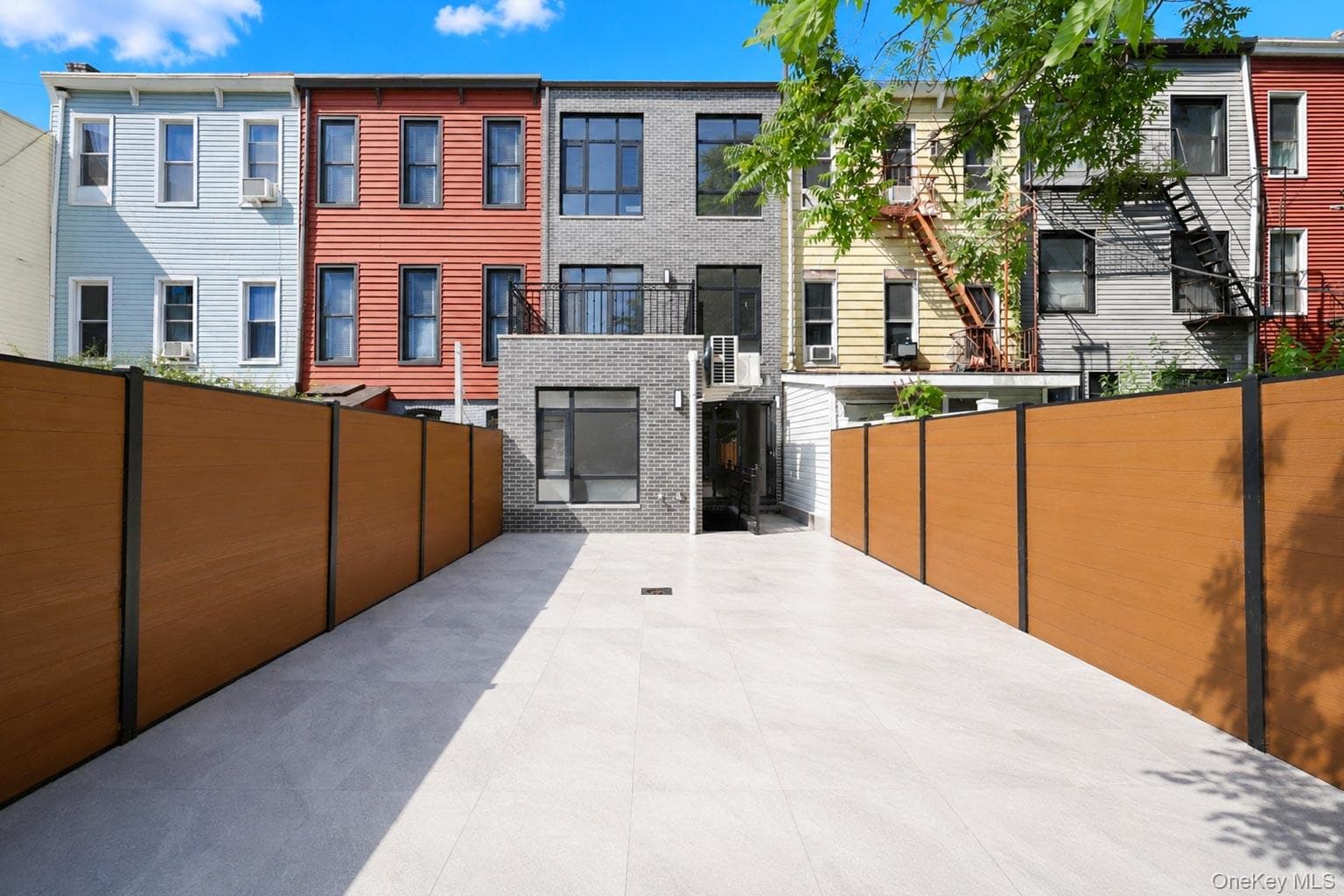 25 Goodwin Place thumbnail 3