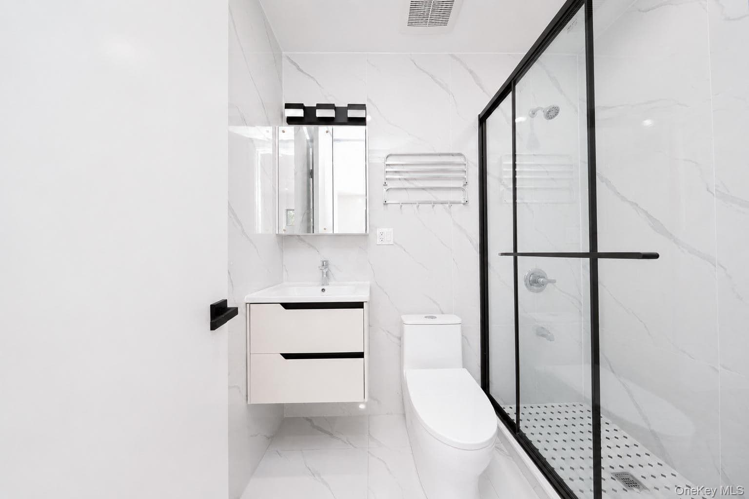 25 Goodwin Place thumbnail 39