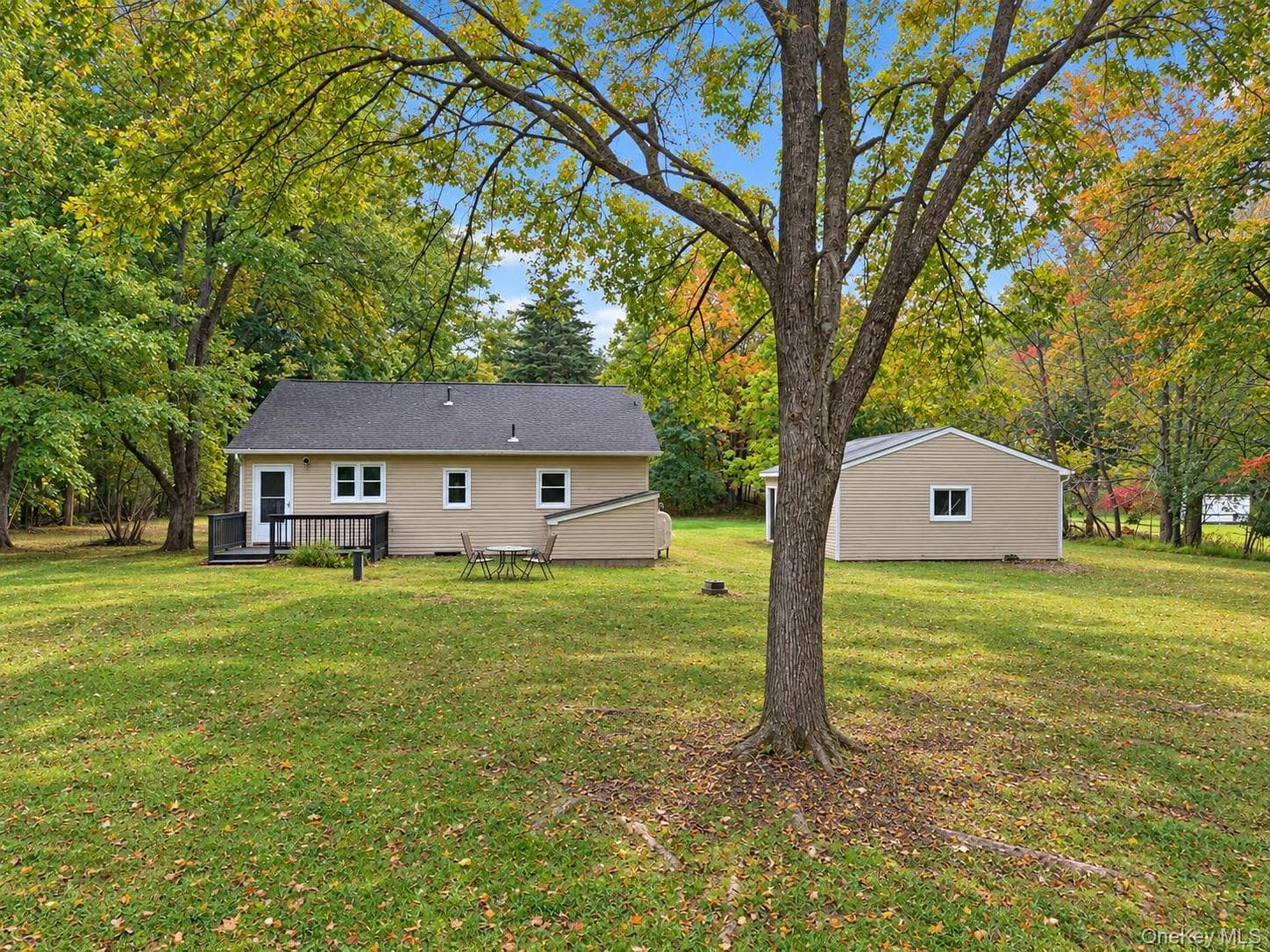 59 Greencrest Road thumbnail 2