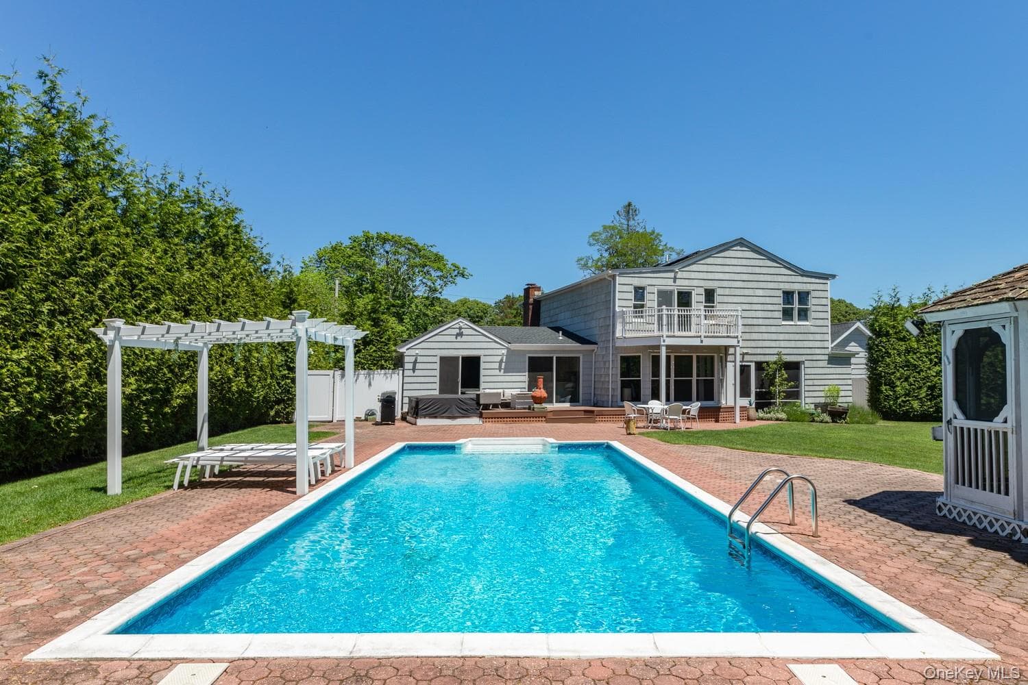 137 South Road thumbnail 42