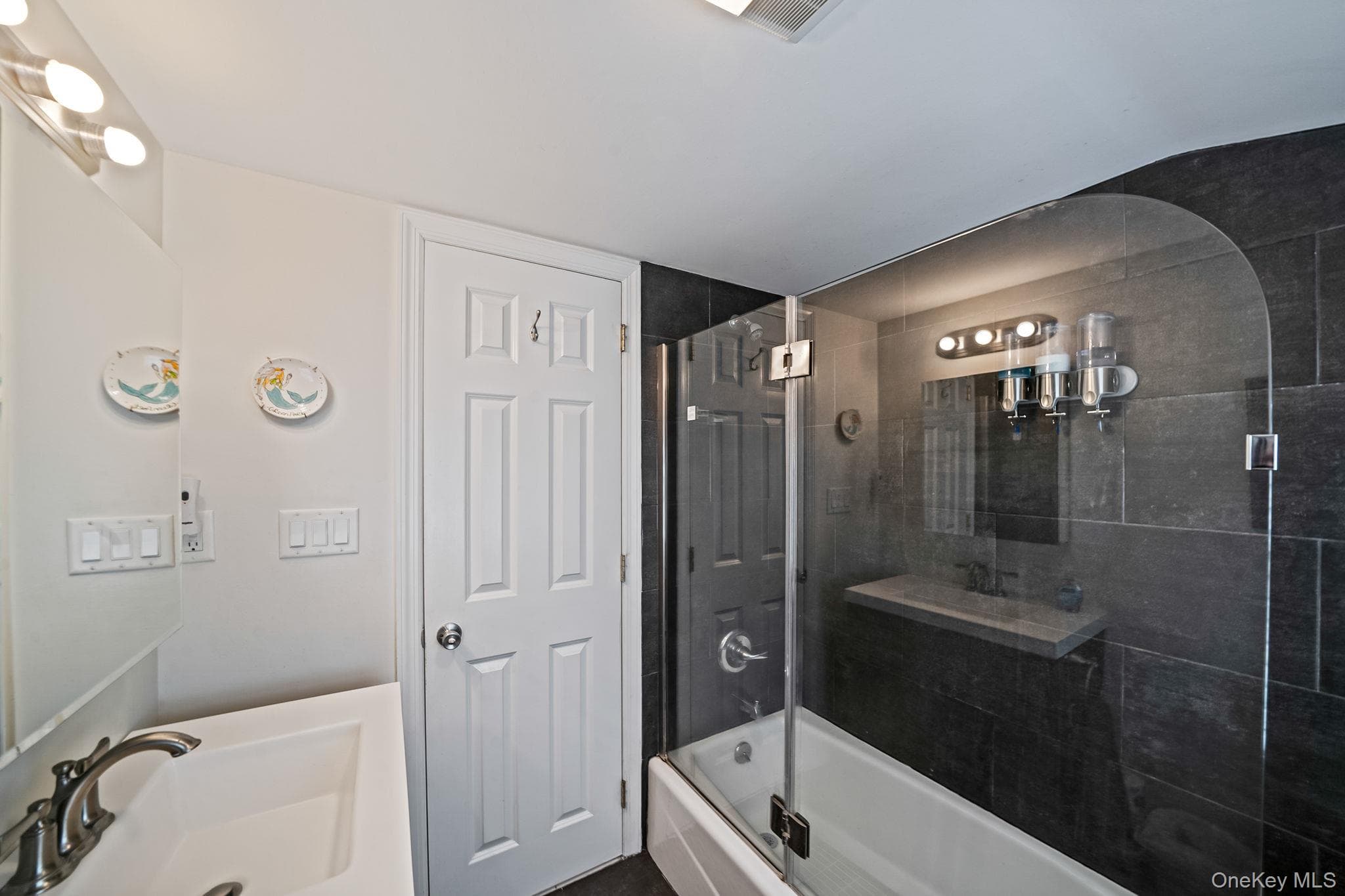 407 Wiggins Street thumbnail 42