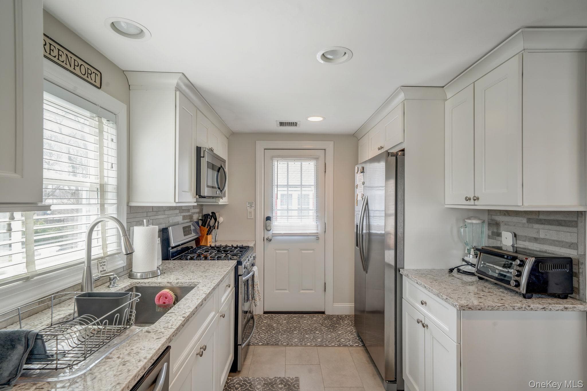 407 Wiggins Street thumbnail 22