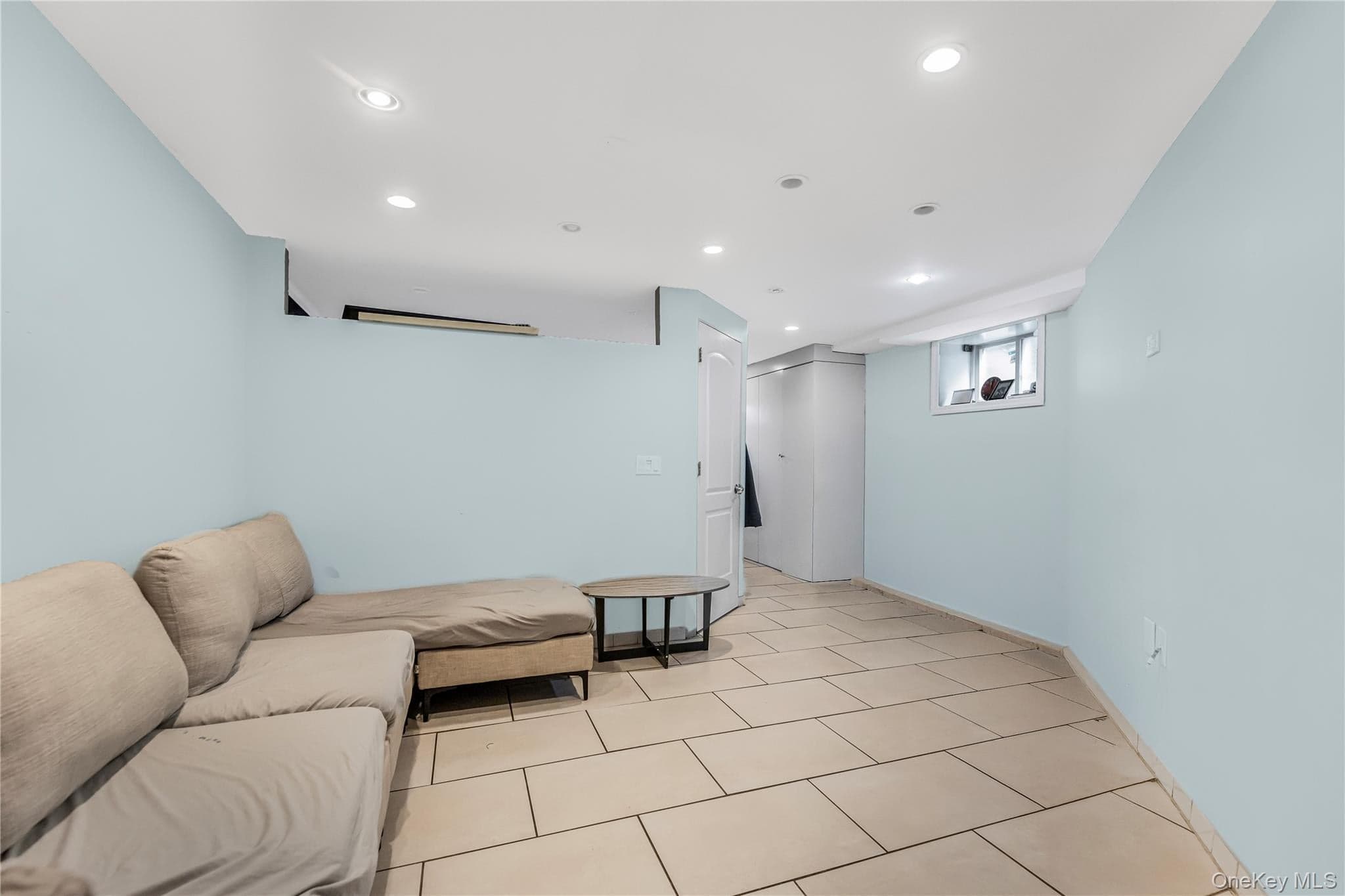 2573 Pelham Bay Park thumbnail 13
