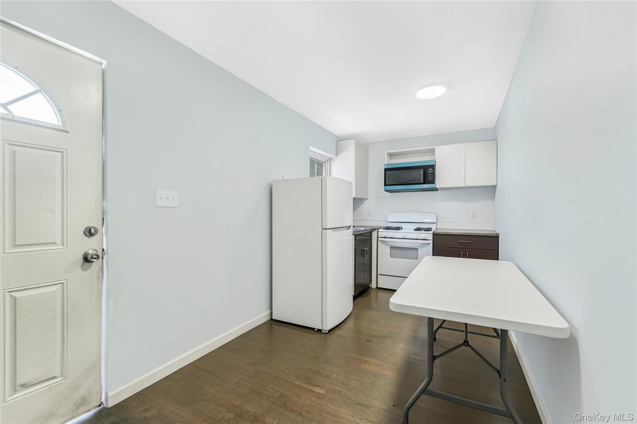 2573 Pelham Bay Park thumbnail 9
