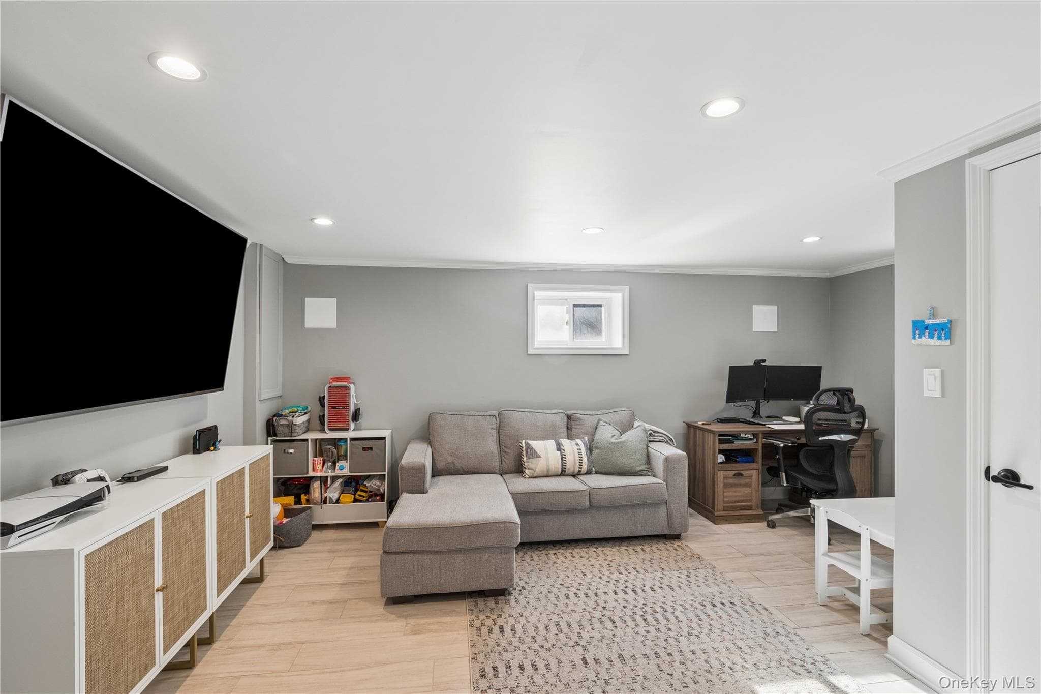 29 Voorhis Drive thumbnail 24