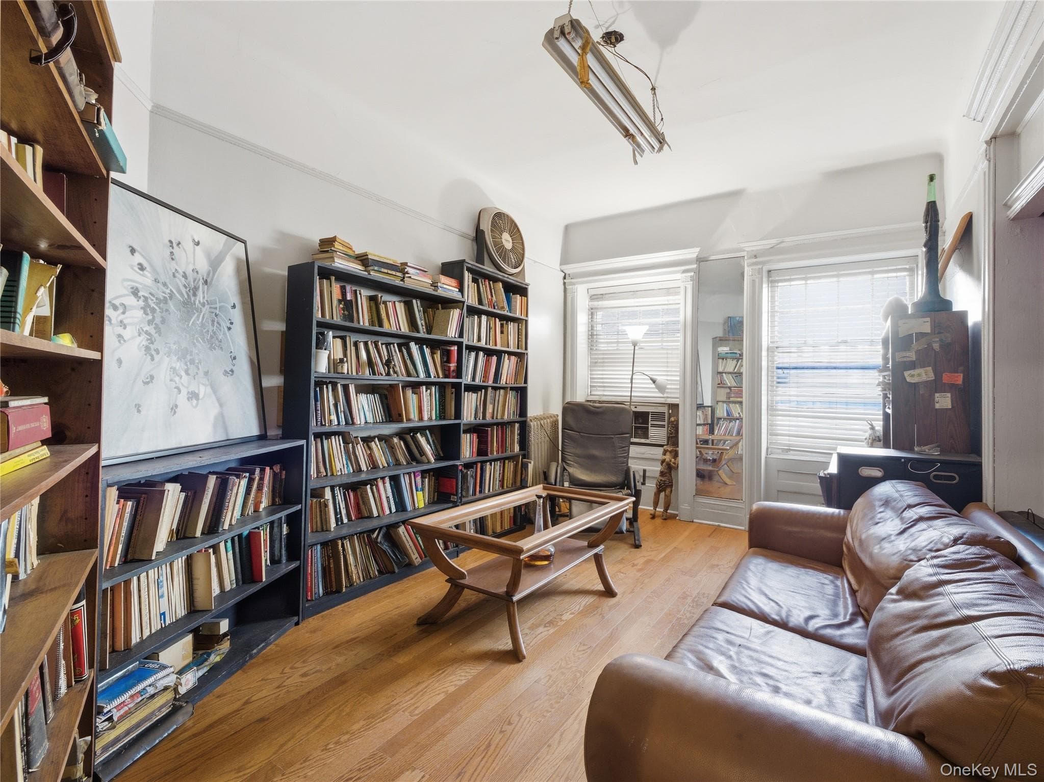 372 Parkside Avenue thumbnail 2