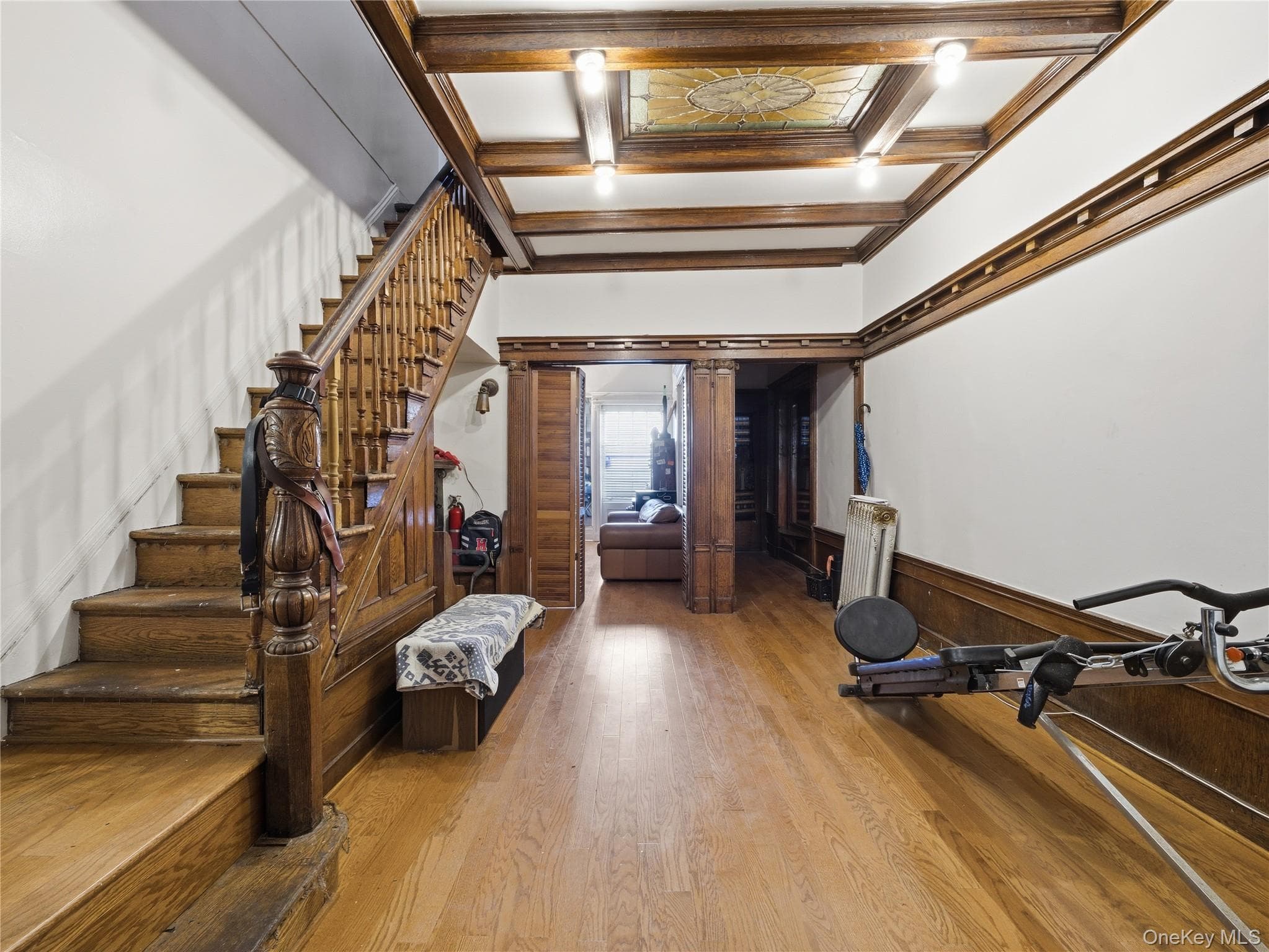 372 Parkside Avenue thumbnail 4