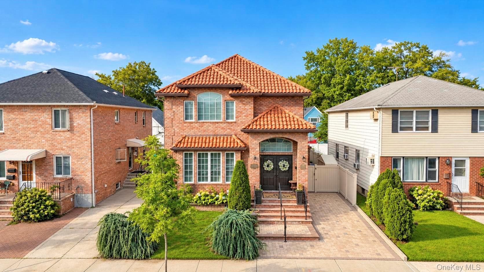 157-35 19th Avenue thumbnail 2