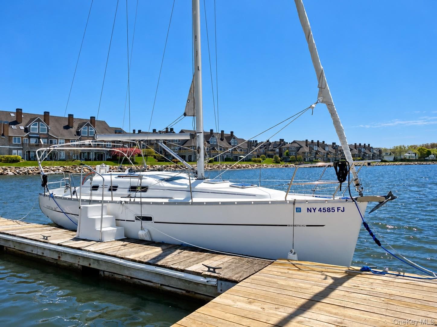 80 Half Moon Bay Marina Drive Unit: E-15, Croton-on-hudson