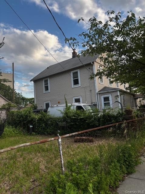 185-02 Baisley Boulevard, Saint Albans