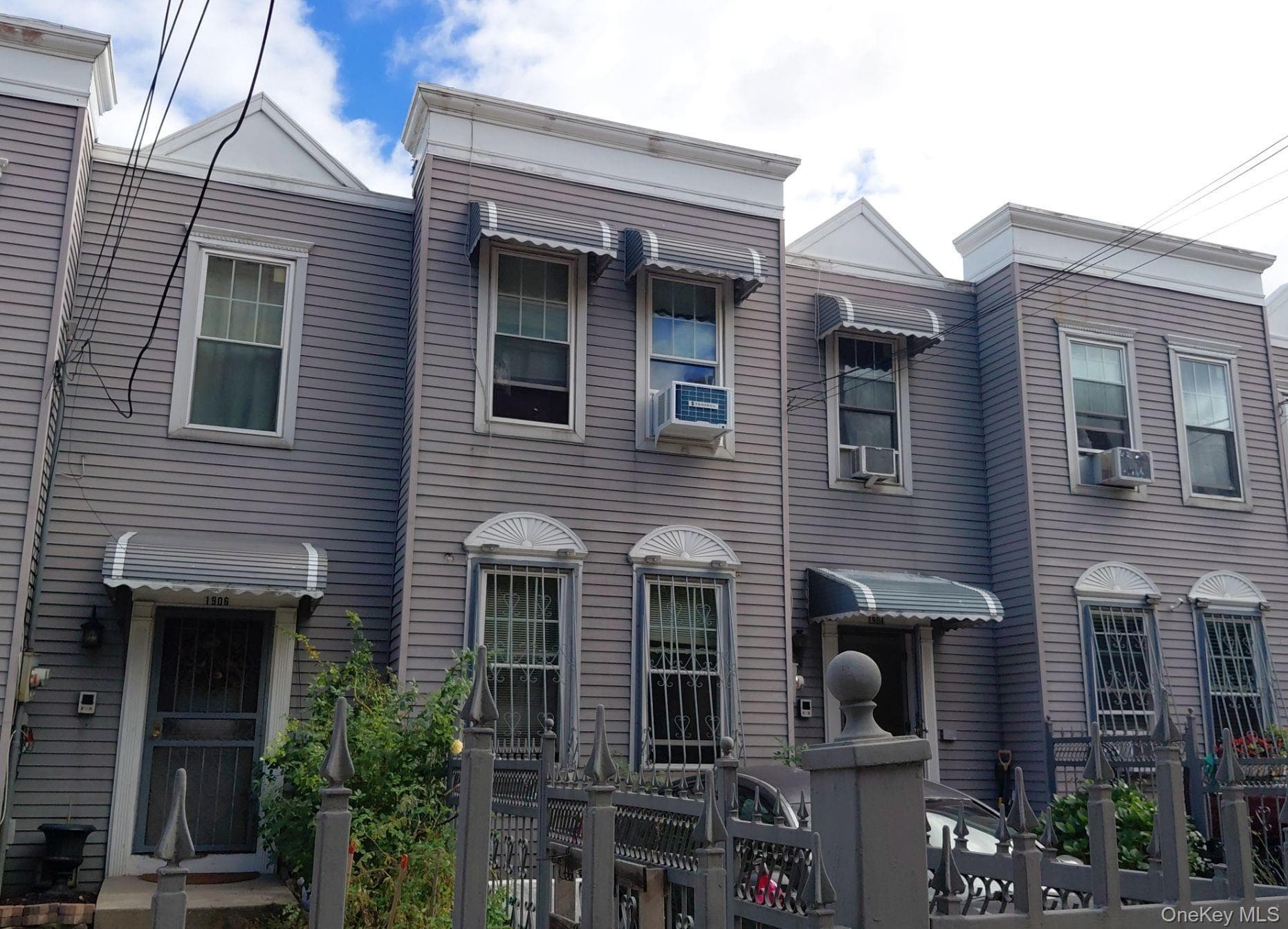 1904 Daly Avenue Unit: 96, Bronx