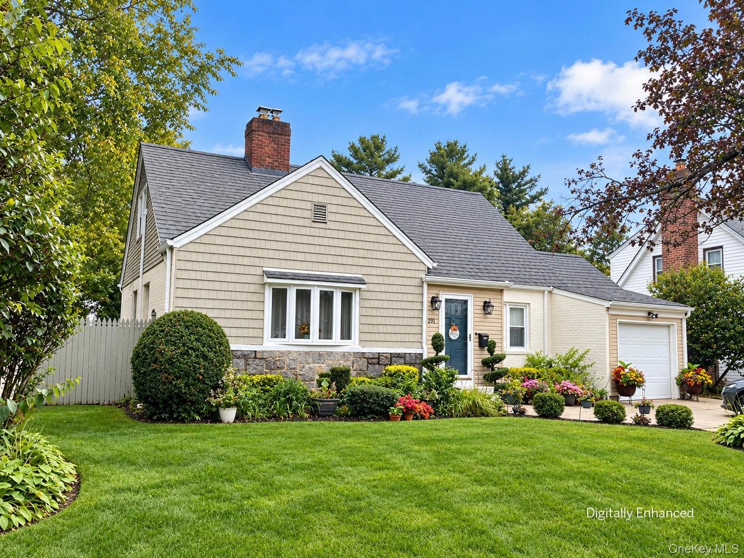 291 Maryland Avenue, Freeport