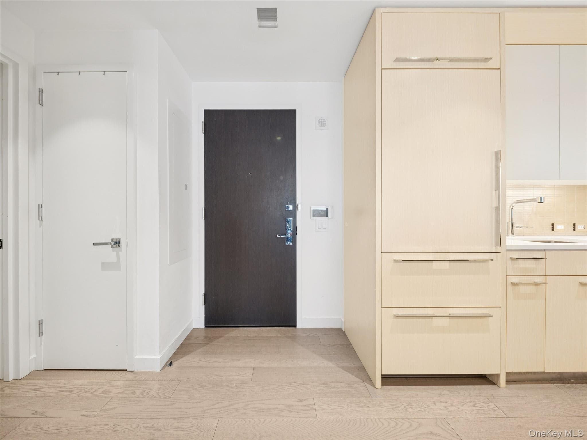 252 South Street Unit: 68K, New York (manhattan)
