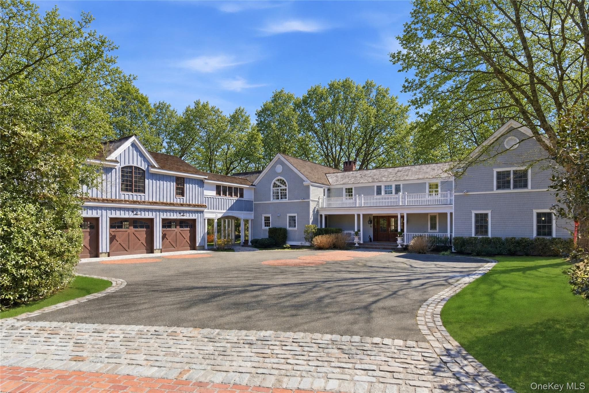 395 W Neck Road, Lloyd Harbor