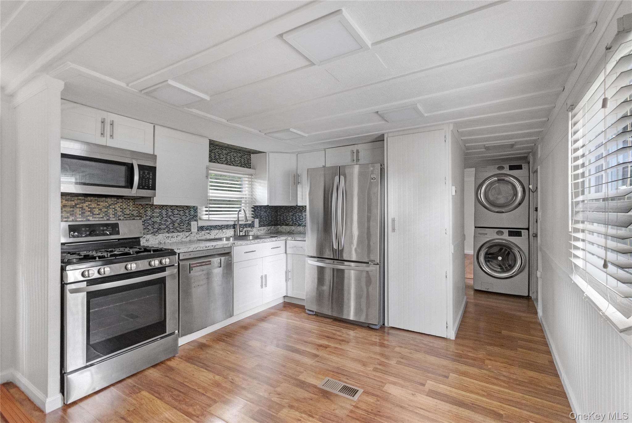 525 Riverleigh Avenue Unit: 35, Riverhead
