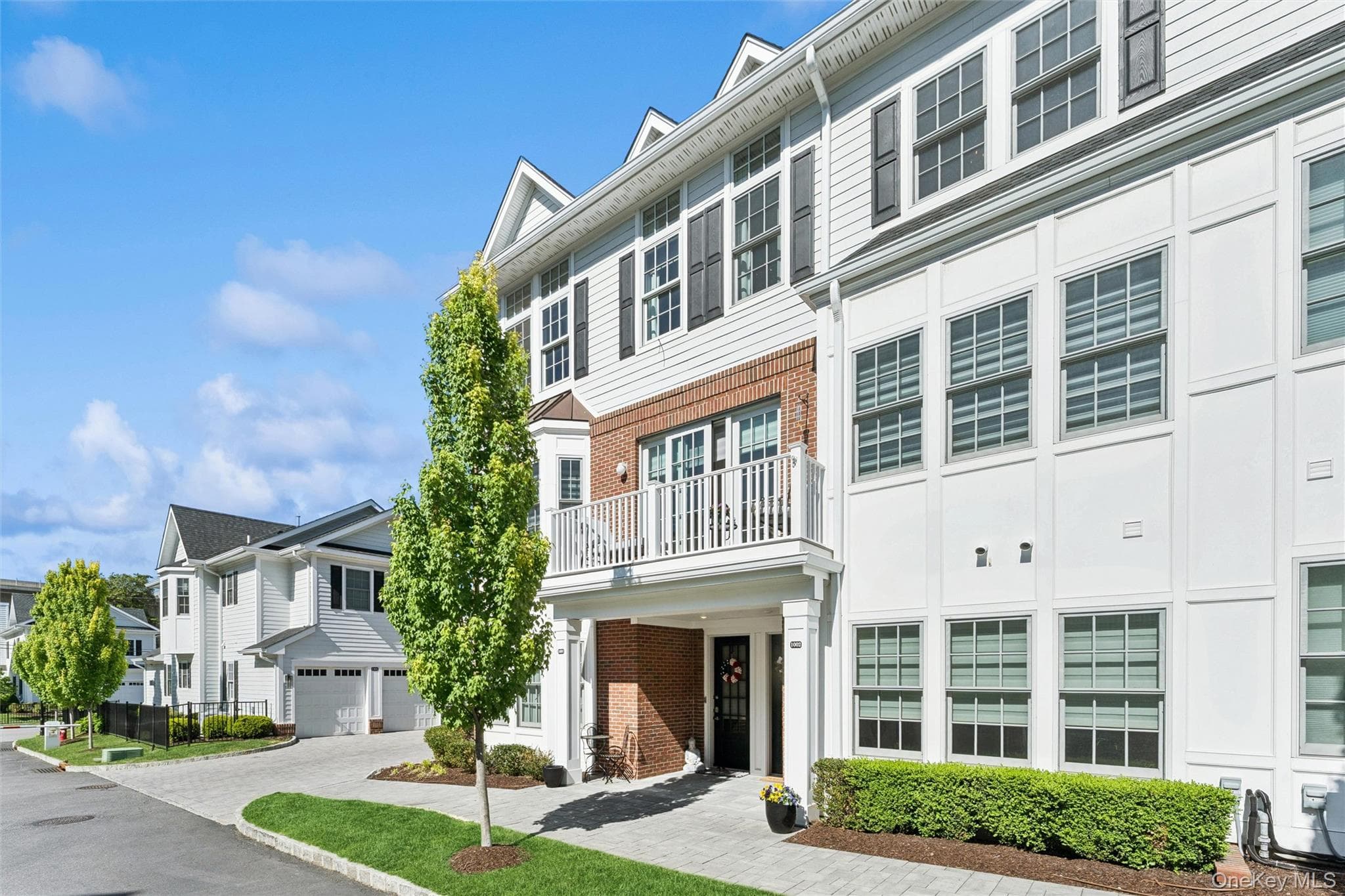 1001 Mill Creek, Roslyn